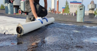 Гидроизоляции битумной кровли | ППуКсм – от 661 руб. за м²